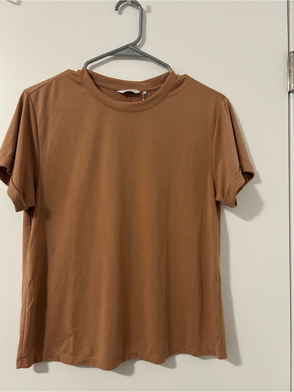 Guess by Marciano Men's Short Sleeve Crewneck T-Shirt - Brown